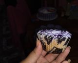 Foto del paso 4 de la receta: Magdalenass Con Chips De Chocolate😍🤤 y granaa roja😍🤤