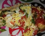 Foto del paso 1 de la receta: Pizza fría con lechuga y tomate
