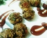 A picture of step 7 of Delicious Veg Maggie balls.
