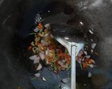 Foto langkah ke 2 dari resep Tongkol cue suwir sambal matah.