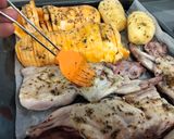 Foto del paso 10 de la receta: Conejo al horno con calabaza y patata estilo hasselback