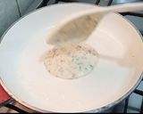 A picture of step 8 of Rice Pancake.