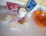 A picture of step 1 of Sandwich Toaster Mini cakes.