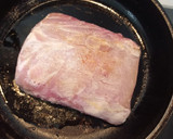 Foto del paso 2 de la receta: Cerdo con pimiento morrón y zanahorias en salsa de tomate