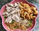 รูปขั้นตอนการทำที่ 5 ของ ก๋วยเตี๋ยวคลุก