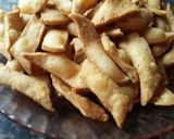A picture of step 4 of Namak paray.