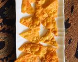 A picture of step 3 of Veg Nachos with cheesy Dip.