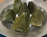 Hình bước làm 7 của món Bánh giò nhân gà nấm