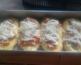 Foto langkah ke 6 dari resep Roti isian sosis.