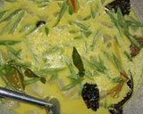 Foto langkah ke 5 dari resep Sayur Kulit Sapi Buncis Bumbu Kuning.
