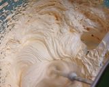 Foto langkah ke 5 dari resep Marmer Cake.