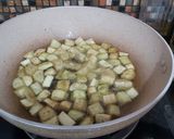 Foto langkah ke 4 dari resep Terong Goreng Asam Manis.