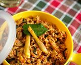 Foto langkah ke 4 dari resep Tuna Suwir Kemangi Pedas.