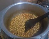 A picture of step 4 of Chikar Choley.
