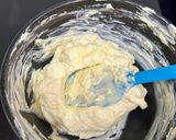 Hình bước làm 1 của món Bánh Mì Phô Mai Bơ Tỏi Hàn Quốc