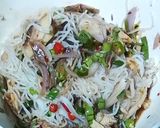 รูปขั้นตอนการทำที่ 4 ของ ยำขนมจีน
