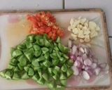 Foto langkah ke 2 dari resep Tumis suwir tongkol pedes.