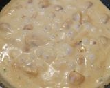 Foto del paso 6 de la receta: Escalopines de ternera con champiñones en salsa