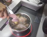 【影片】氣炸紅燒乳鴿【老娘的草根飯堂】的食譜步驟1照片