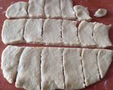 A picture of step 4 of Crunchy coconut Mandazi.