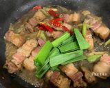 蒜苗炒鹹豬肉的食譜步驟7照片