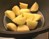 Foto del paso 4 de la receta: Carrilleras al pimentón con patatas Thermomix para 2