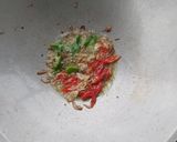Foto langkah ke 6 dari resep Tumis labu siam.