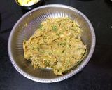 A picture of step 3 of Bread wheel chat (dabeli style).