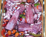 Foto del paso 2 de la receta: Costillar de cerdo guisado con vino tinto