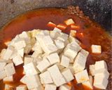 A picture of step 6 of Mapo Tofu (麻婆豆腐).