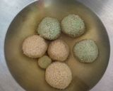 Foto langkah ke 6 dari resep Onde-onde Rainbow 🌈.