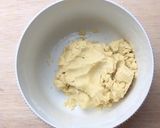 Foto langkah ke 3 dari resep Banana Chocolate Cookies.