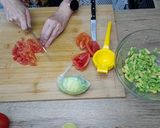 Foto del paso 2 de la receta Lasaña fría de aguacate y salmón