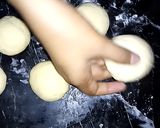 A picture of step 10 of Flower Donuts.