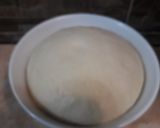 صورة لخطوة 1 من وصفة بيتزا بالزيتون الاخضر والفلفل الاخضر 😋💖
