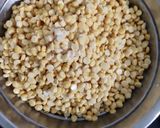 A picture of step 2 of Namkeen Chana dal.