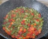 Foto del paso 3 de la receta: Pechuga de pollo al horno con pisto