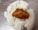 A picture of step 3 of ‘Onigiri ‘ Rice Ball Lunch Box.