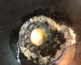 A picture of step 5 of Bread potato cheese balls.