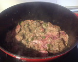 Foto del paso 3 de la receta: Carne en salsa con patatas