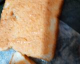 गार्लिक चिल्ली ब्रेड (garlic chilli bread recipe in Hindi) रेसिपी चरण 2 फोटो