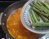 A picture of step 4 of Saragava Bateta nu Shak (drumstick potato curry).