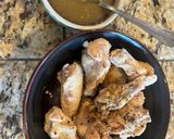 Hình bước làm 1 của món Gà sốt mật ong (chicken with honey sauce)