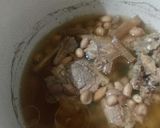 Foto langkah ke 1 dari resep Sup Iga babi kacang tanah (tidak halal).
