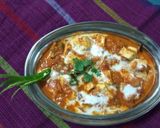 A picture of step 9 of Dhaba style paneer.