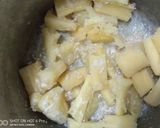 A picture of step 1 of Fried casava#5orlessingredientschallenge#4wkschallenge.