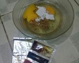 Foto langkah ke 2 dari resep Omlet Mie Telur.