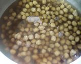 A picture of step 1 of Kichad chole.