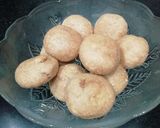 A picture of step 7 of Mini Dry Masala Kachori.