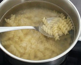 Foto del paso 2 de la receta: Fusilli (espirales, tirabuzones) a mi manera
